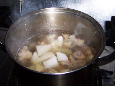 羊肉萝卜枸杞煲步骤7