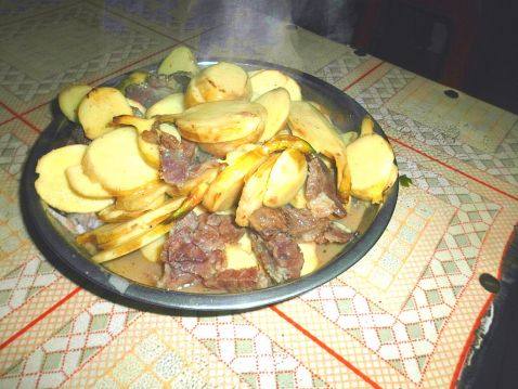 糍菇焖牛肉步骤7