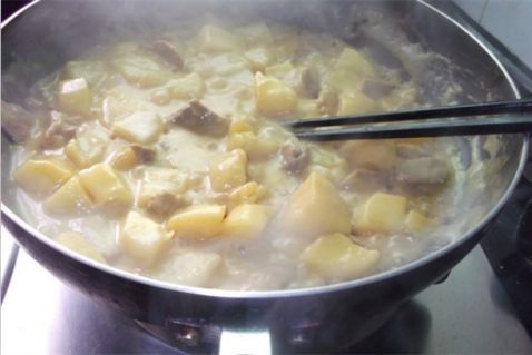 咖喱土豆肉片步骤8
