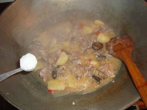 土豆烧鸭肉步骤14