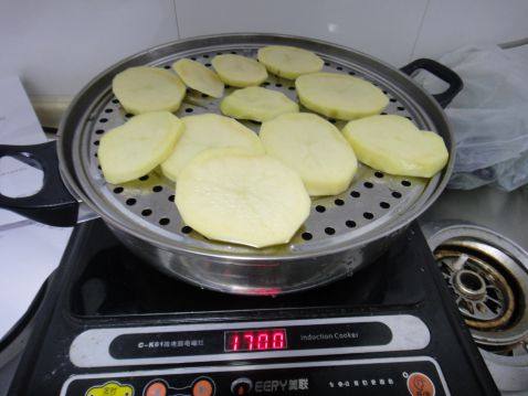 培根土豆泥步骤1