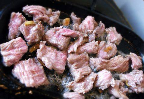 铁板牛肉步骤5