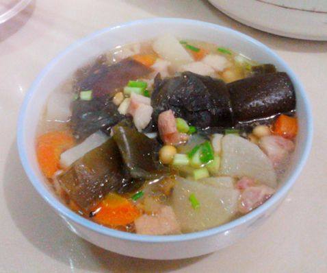 豆香海带猪肉萝卜汤步骤5