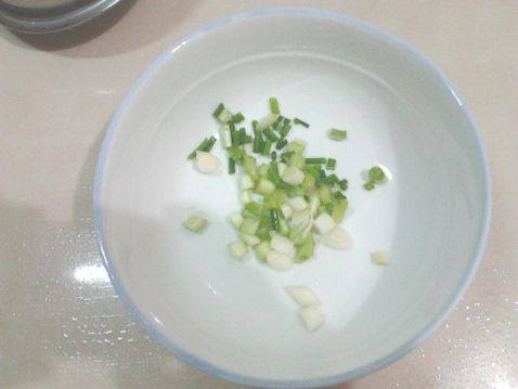 豆香海带猪肉萝卜汤步骤4