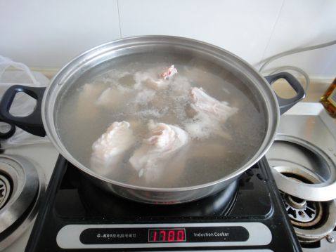 红焖羊排步骤3