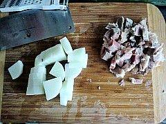 白萝卜煲牛肉步骤2