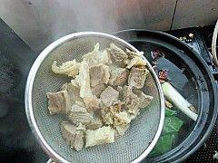 白萝卜煲牛肉步骤5