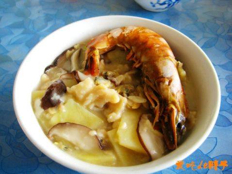香菇海鲜疙瘩汤步骤13