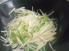 杭椒土豆丝步骤4