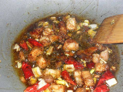 猪肉土豆炖粉条步骤5
