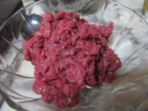 南昌特色茭白小炒牛肉步骤1