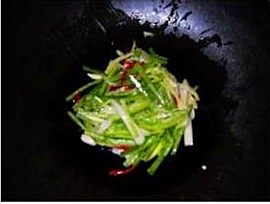 炒丝丝步骤4