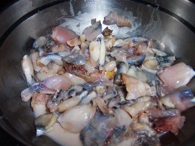 麻辣干锅田鸡步骤3