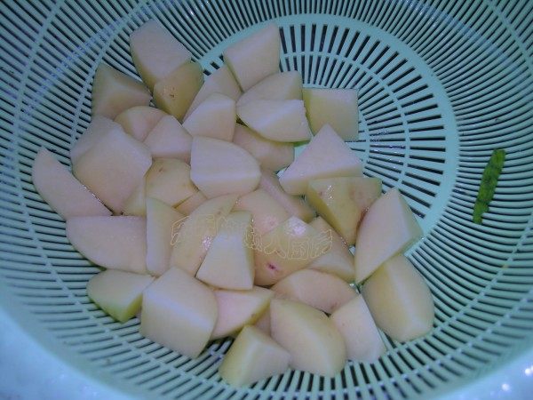 土豆薄荷牛腩（原创首步骤1