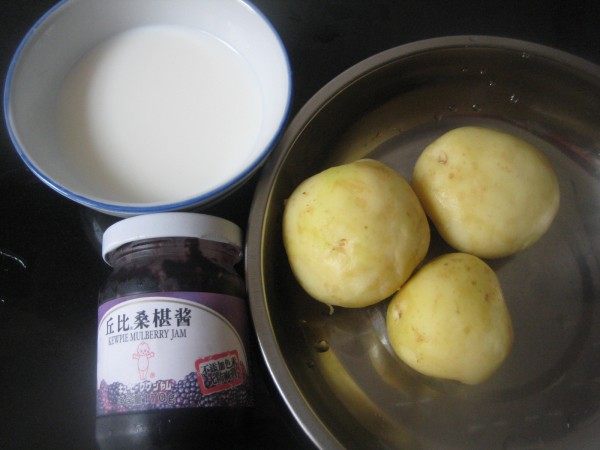 桑椹酱奶香土豆泥-首步骤1