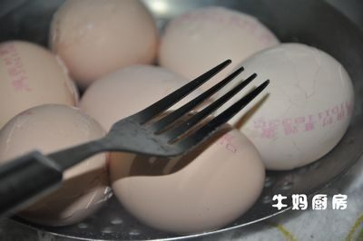 鸡蛋卤牛肉步骤8