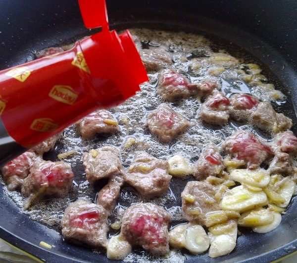 暖心暖胃的小萝卜炒牛步骤6