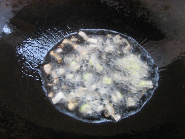豇豆炒土豆丝步骤4