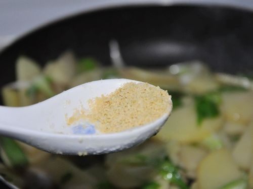 葱香土豆步骤7