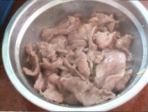 青椒牛肉步骤4