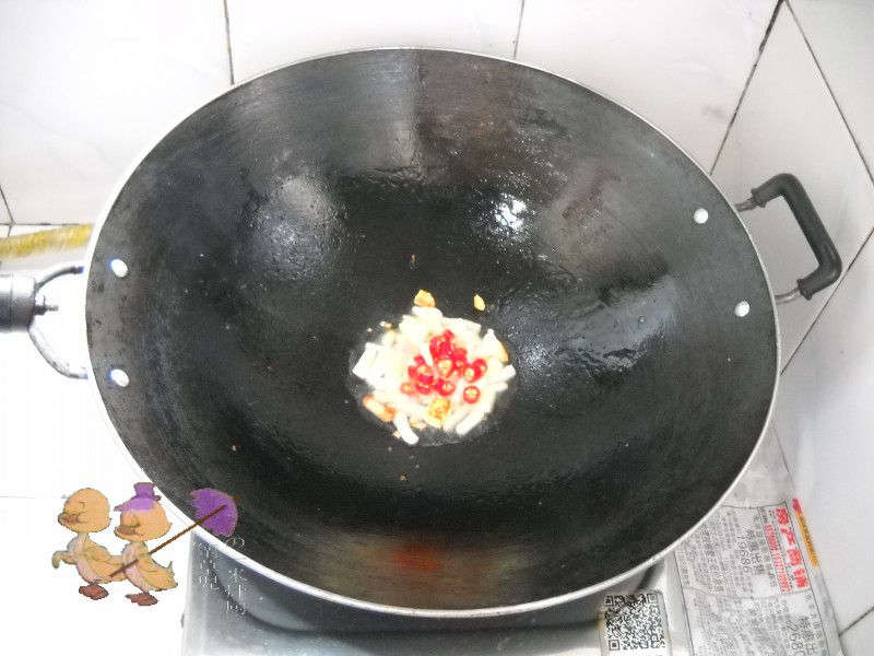 葱香米椒狗爪豆步骤4
