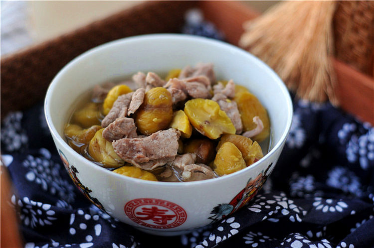 板栗蒸肉步骤6