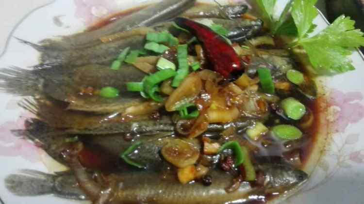 蒜香泥鳅步骤8