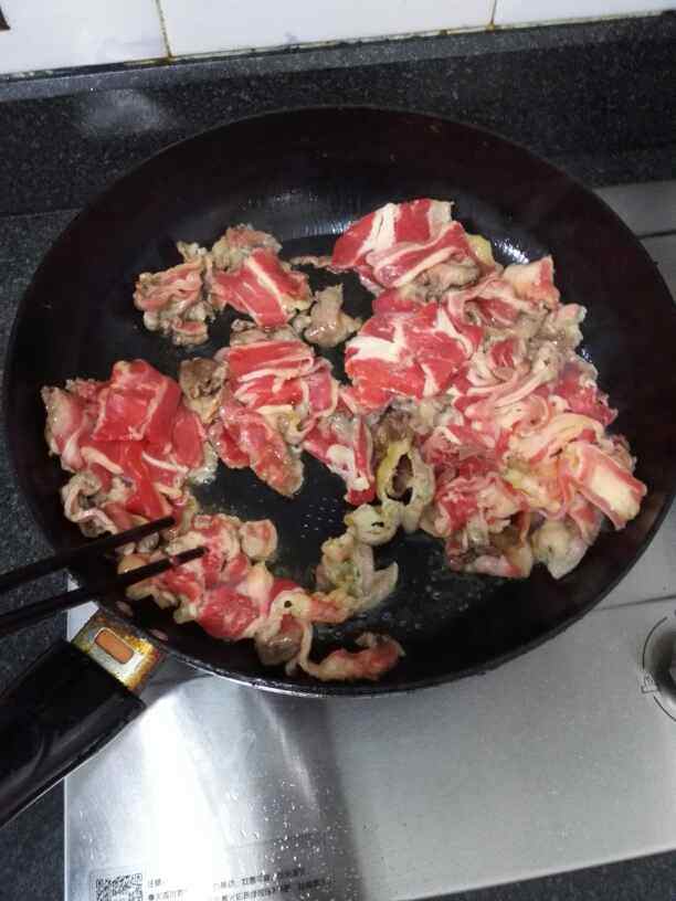 爆炒孜然牛肉步骤4