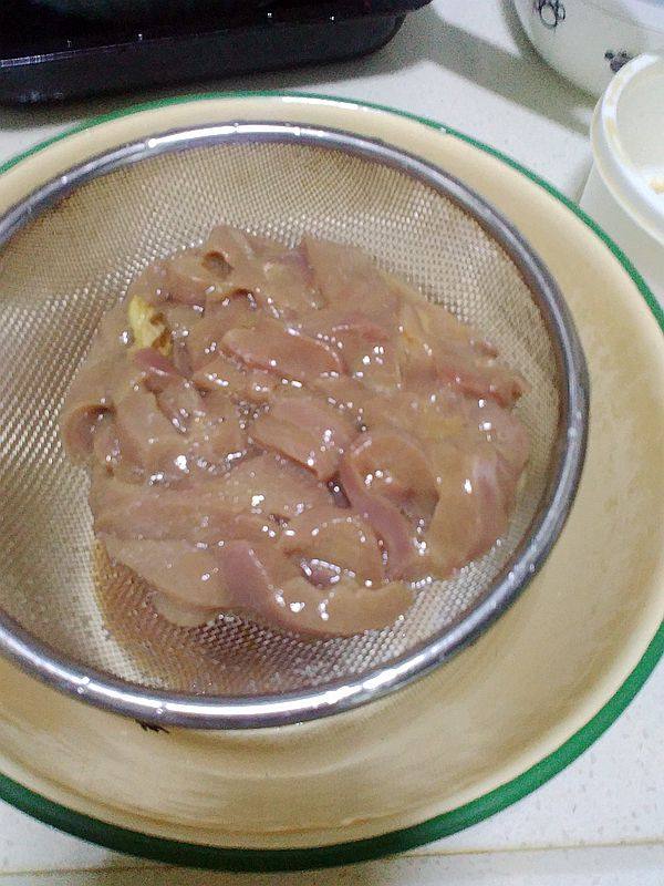山药芹菜炒猪腰步骤5
