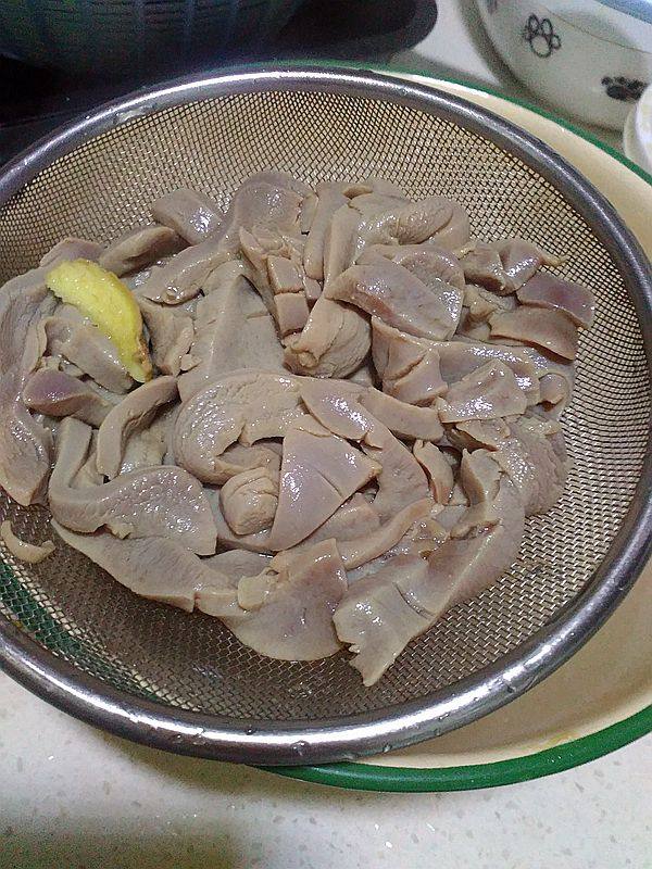 山药芹菜炒猪腰步骤6