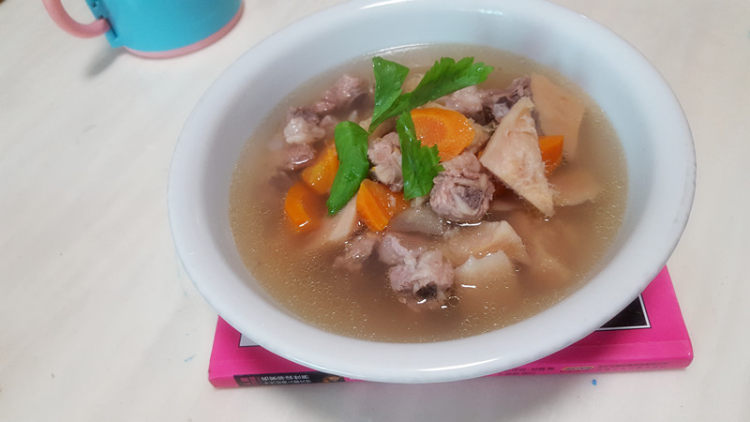 榴莲排骨汤步骤6