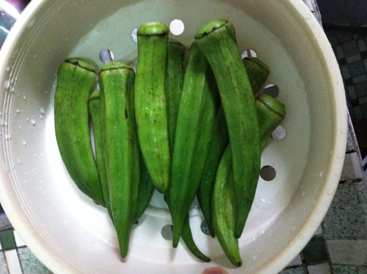 白芍秋葵步骤1