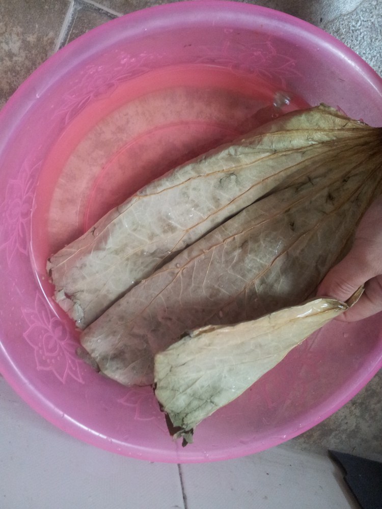 虫草花鸡腿荷叶饭步骤6
