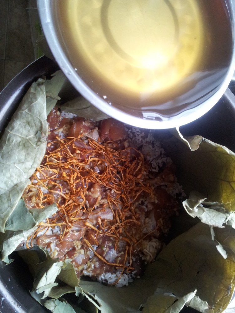 虫草花鸡腿荷叶饭步骤10