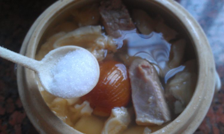 花胶炖瘦肉步骤9