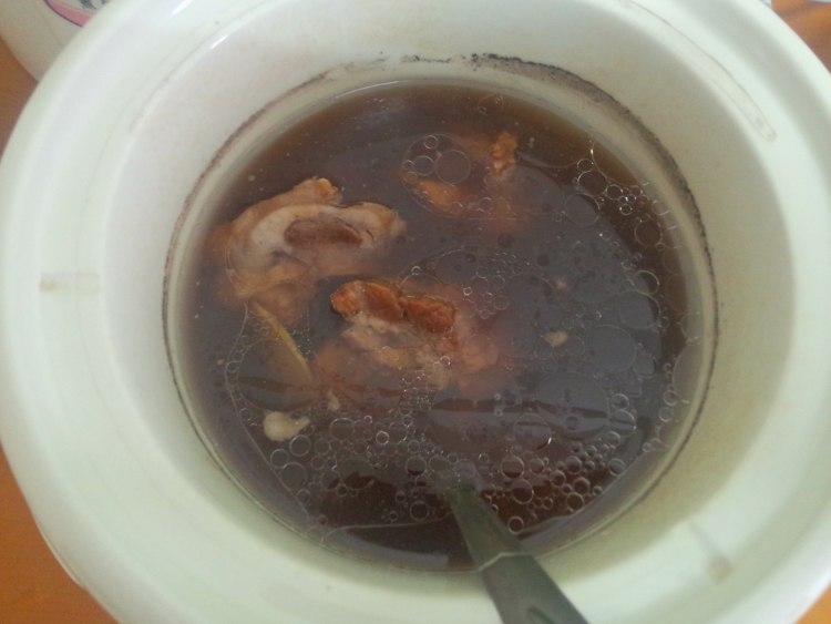 骨头黑豆汤步骤8