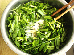 鸡蛋炒韭菜步骤4