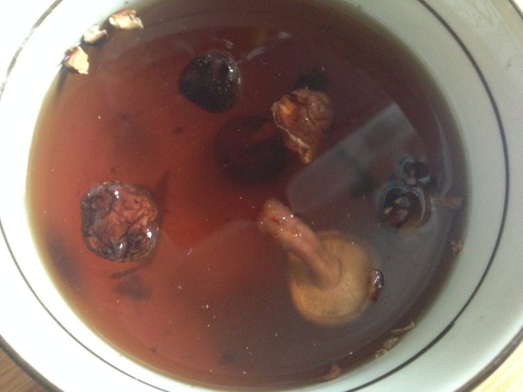 虫草花啤酒鸭步骤3