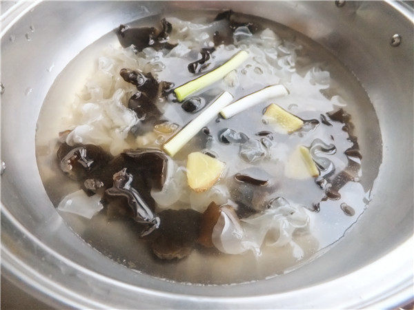 双耳牡蛎汤步骤5