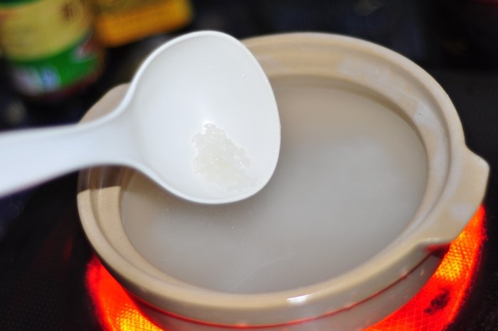 皮蛋牡蛎粥步骤4