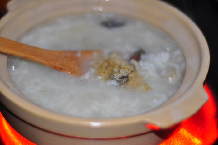 皮蛋牡蛎粥步骤10