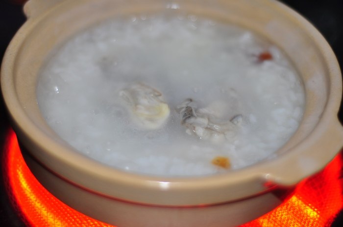 皮蛋牡蛎粥步骤9
