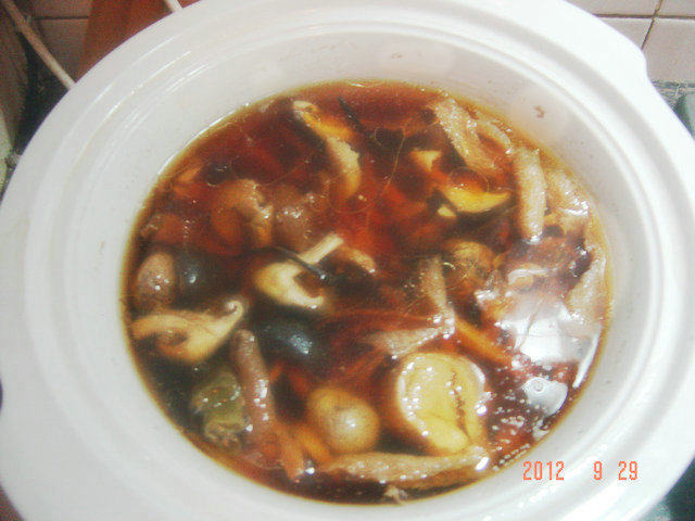 虫草松茸多菌汤步骤9