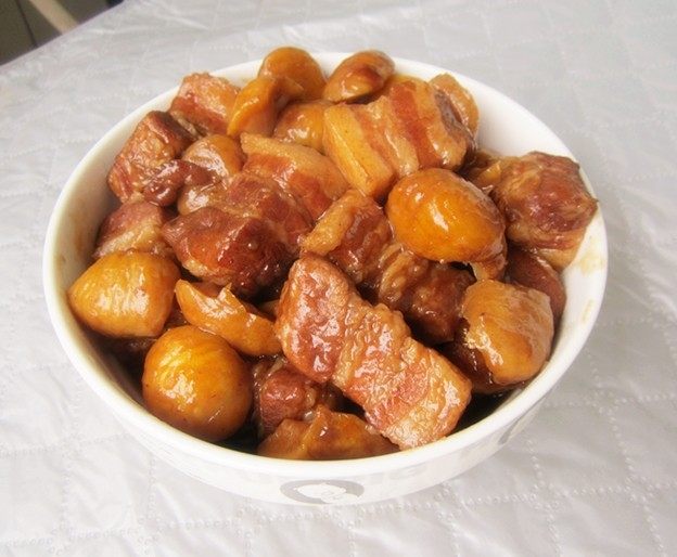 栗子焖肉步骤12