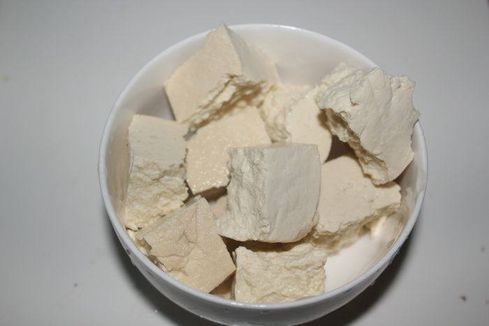 红姑豆腐排骨汤步骤5