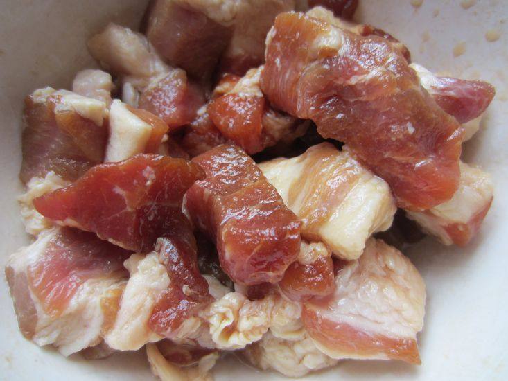 简易红烧肉步骤1
