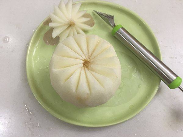 冰糖蒸雪梨步骤4