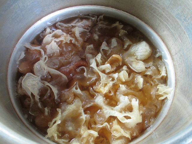 桂圆银耳步骤8