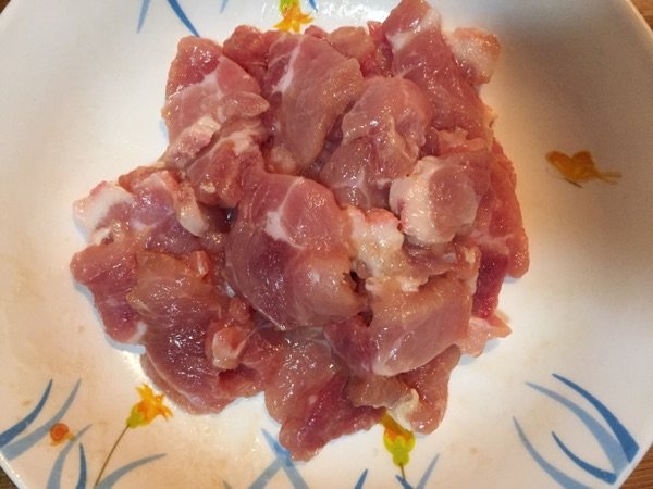 虫草花香菇蒸肉片步骤1
