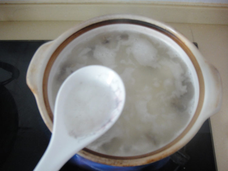 海参白果瘦肉粥步骤8